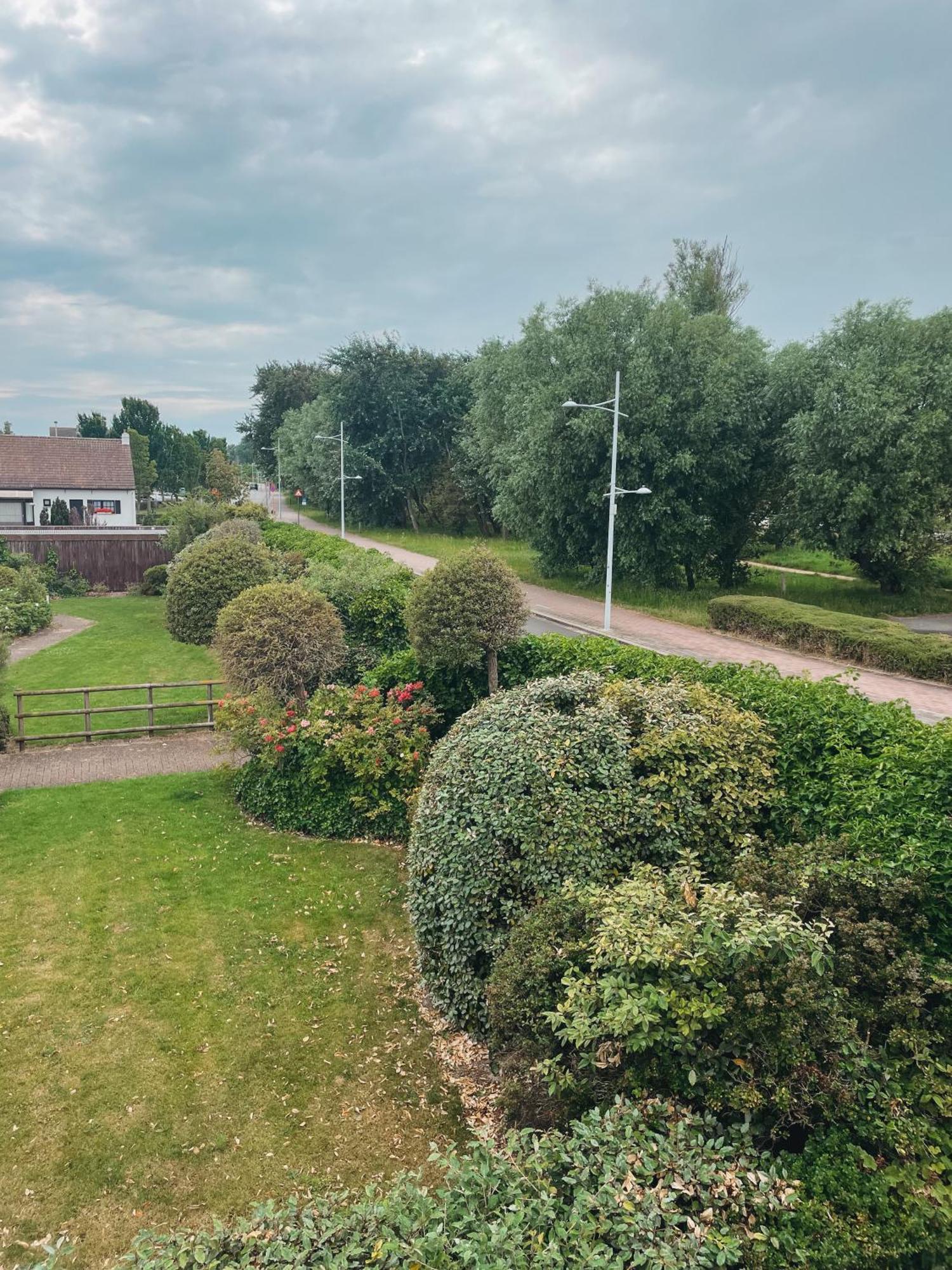 Malpertus Lejlighed Bredene Eksteriør billede